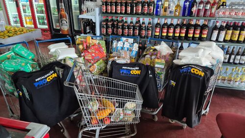Procon Tocantins apreende 767 itens vencidos em mercado de Cristalândia