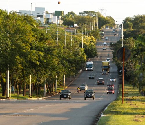 Veículos com placas de final 6, 7 e 8 têm até 30 de novembro para pagar licenciamento sem multas e juros